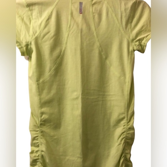 NWOT Zella Z6 Ruched Short Sleeve Tee-Women’s Medium - Picture 3 of 5